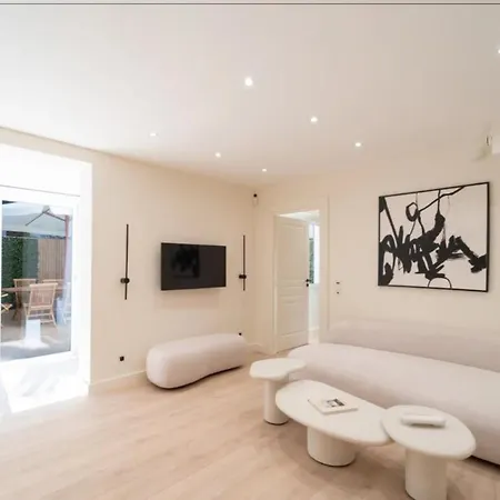 3 Bedrooms - C9 Apartment *