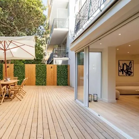 Apartment 3 Bedrooms - C9